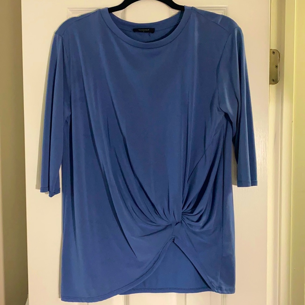 Women’s Twist Front Top